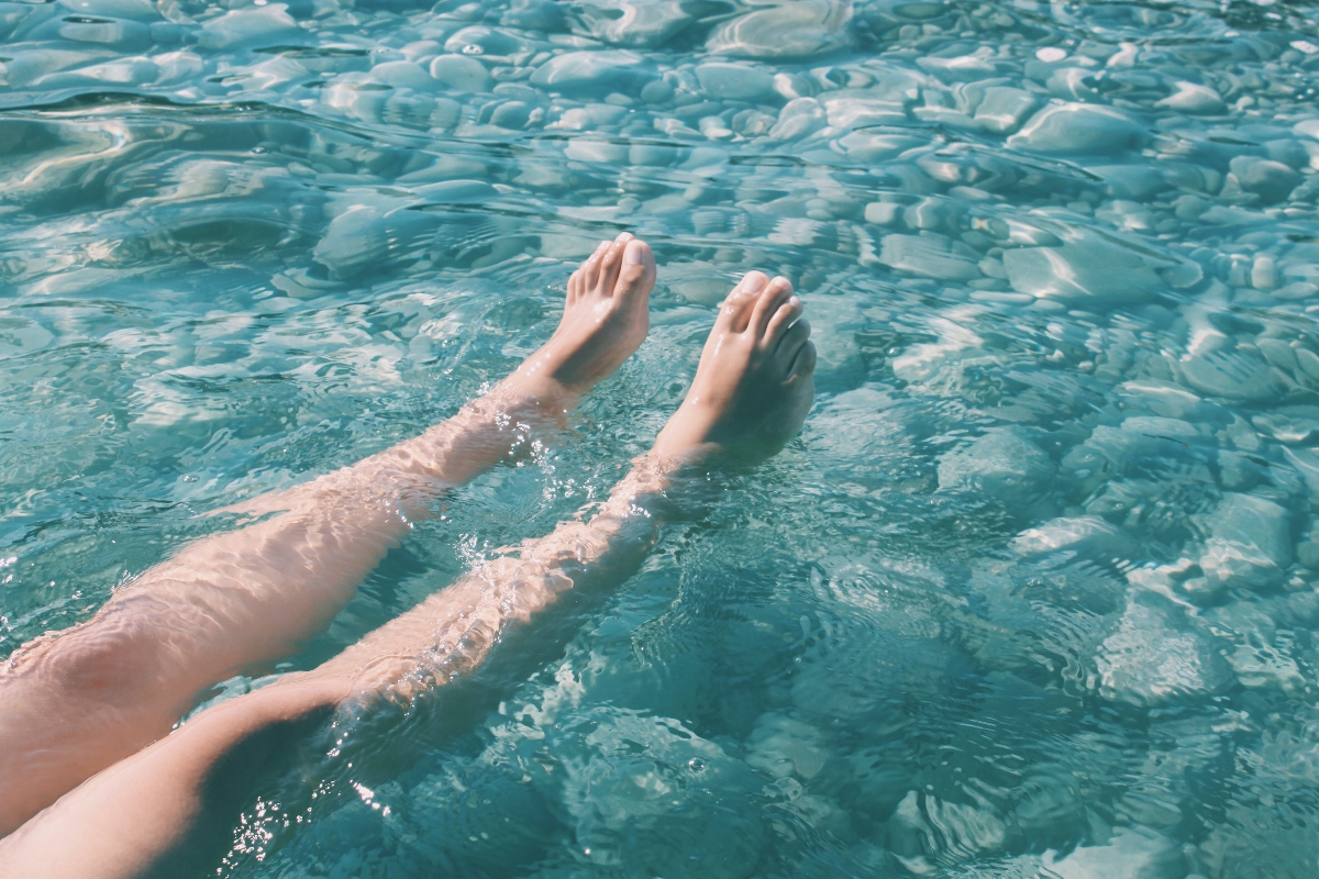 The Health and Wellness Benefits of a Daily Grounding Practice Ashley